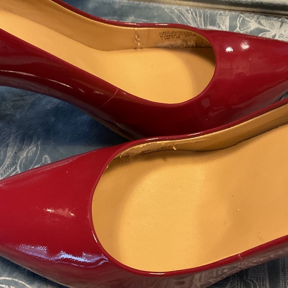 MICHAEL Michael Kors Burgundy Red Patent Heels - Picture 8 of 8